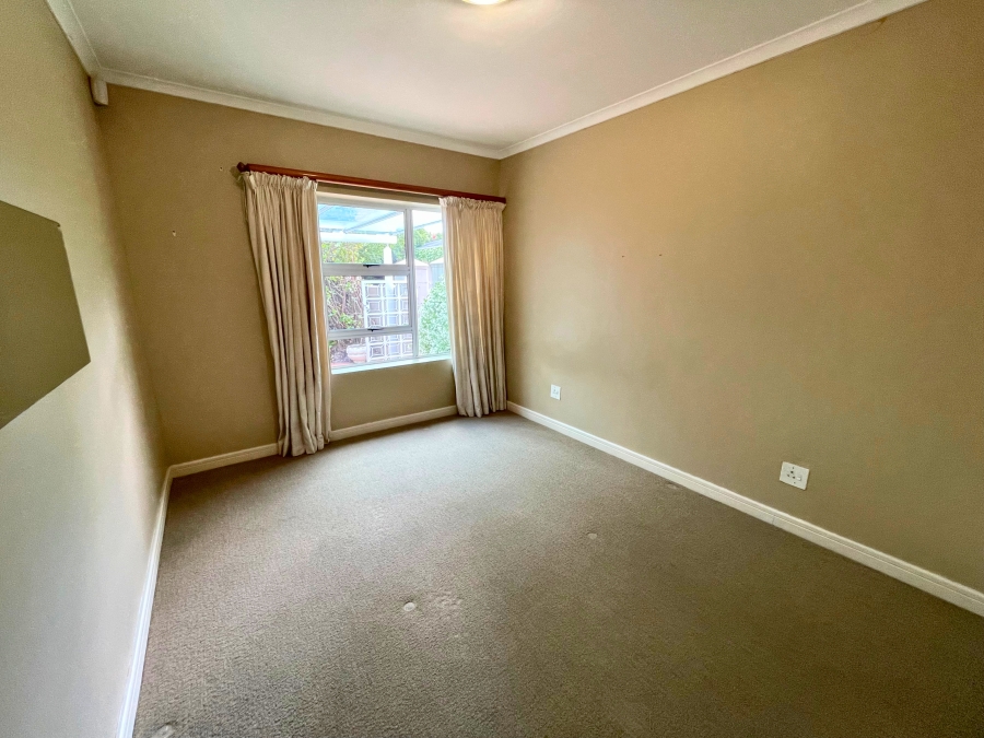 To Let 2 Bedroom Property for Rent in Durbanville Western Cape